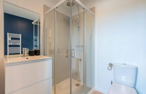 Studio équipé côté rue, parking gratuit - Foto 9