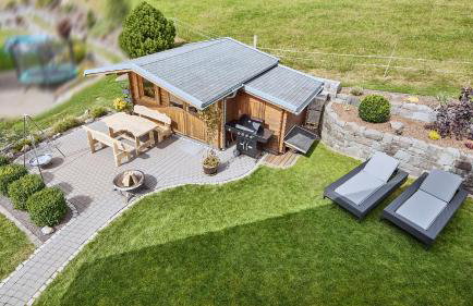 Natur-Design "Platzhirsch Sauerland" - Sauna, Kamin, Balkon, Garten, Hütte, Grill - Foto 45