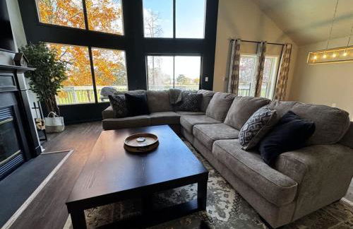 King Beds with Hot Tub Arcade & Golf Course View - Foto 8