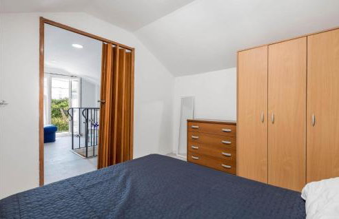 1 Bedroom Beautiful Home In Jurdani - Foto 22