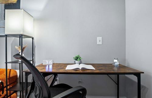 Luxury King Bed Suite - Pool - Gym - Parking - Foto 21