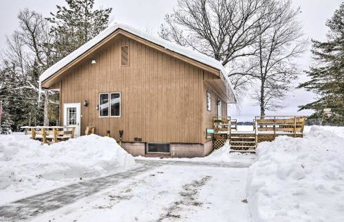 Lakefront Mercer Home Private Dock and Kayaks! - Foto 3