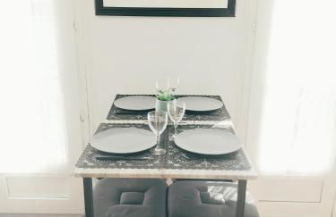 Studio Royal by Beds4Wanderlust - Place du marché avec parking privé - Foto 12