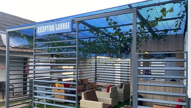 Geoworld Apartments & Suites - Foto 2, Recepción