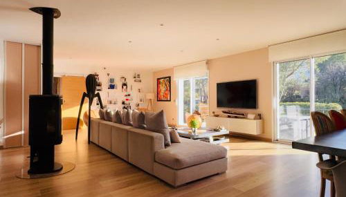 Villa Grey - Photo 2