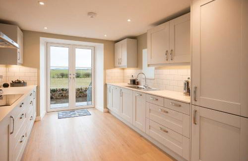 Swallow's Nest, farm get away with hot tub - Foto 23