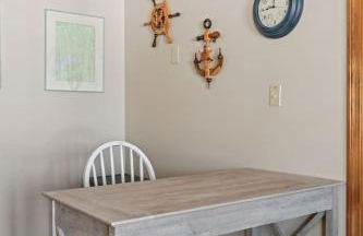 Spacious Waterfront Retreat on Merrymeeting Lake - Photo 35