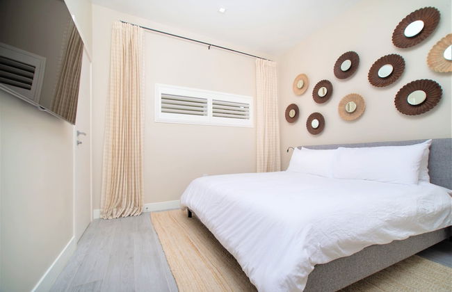 Cayman Luxury Rentals at The Grove - Photo 44