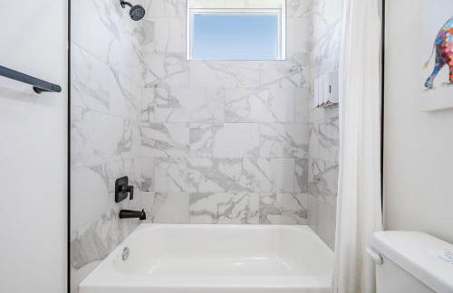 Luxury Stylish 3BR Oasis - Tampa Retreat - Foto 29