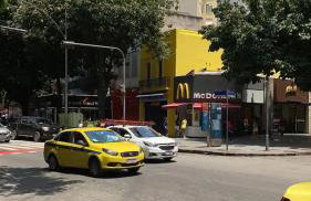 Apartamento tipo studio com uma linda sacada - Foto 18