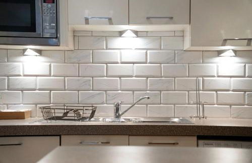 NEW! 2BR in Stephenson House - Foto 19