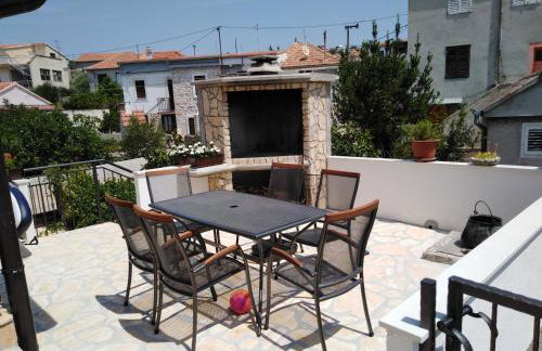 Kaprije apartmani Tina i Ena - Foto 47