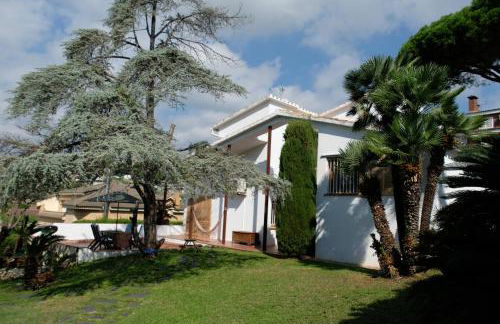 Casa familiar en la playa con piscina - Foto 1