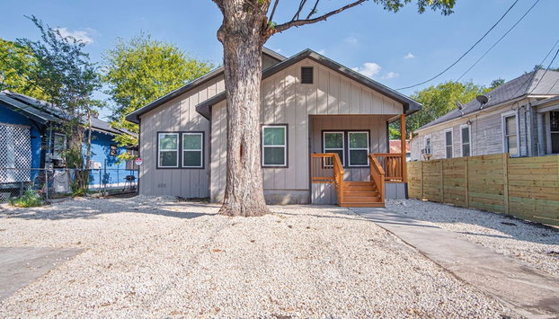 Urban Delight 4BR 3BA Near City Center - Foto 3, Habitación