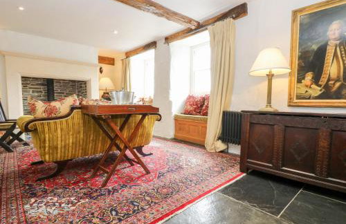 Glanville House - Photo 11