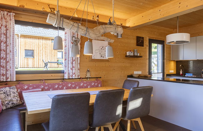 Attractive Chalet With Infrared Sauna - Photo 6