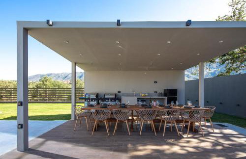 Elinor Villa - Nature Retreat amidst Mountains & Lake by etouri - Foto 60