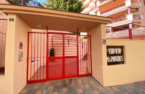 Fuengirola Holiday Apartment w/Balcony View & Pool - Photo 21