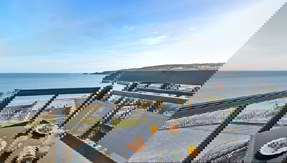 The Chandlery - Panoramic Sea Views With Parking - Foto 1, Habitación