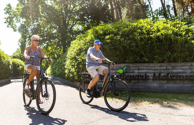 Chalet in Netherlands by Scenic Pond - Photo 14