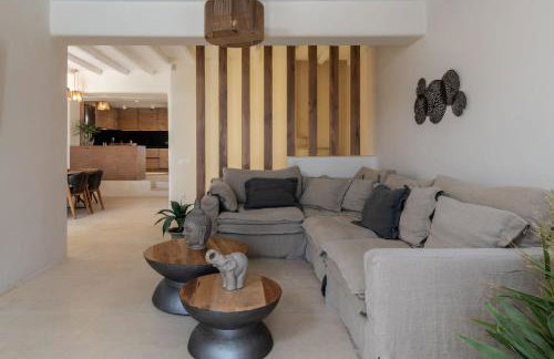 Villa Veneta at Ornos Sea View - Photo 53