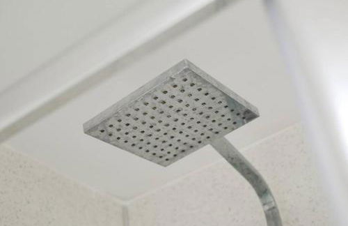 Air Maison - Large Family Home with Pool Table - Photo 19