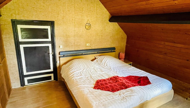 Farmhouse in Sint Joost With Pool & BBQ - Foto 5, Zimmer