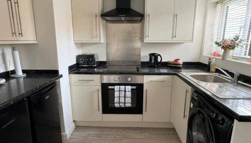 Cottage - Sleeps 4 - Pets Ok - Garden - Parking - Foto 5, stove, toaster