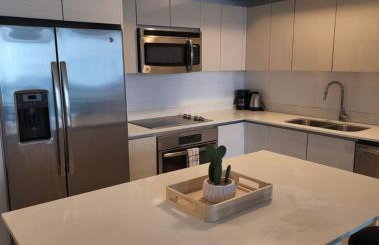 Stunning Penthouse Suite Waterfront 2BD 2BA - Foto 14