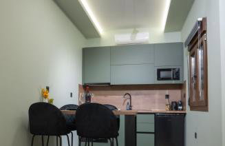 Lake Guest House - Photo 9