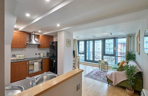 Luxury 2-Bed Penthouse In Deansgate I Free Parking - Foto 27