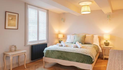 Central Whitchurch - Lowcross House Guest Bedroom 3 - Foto 2