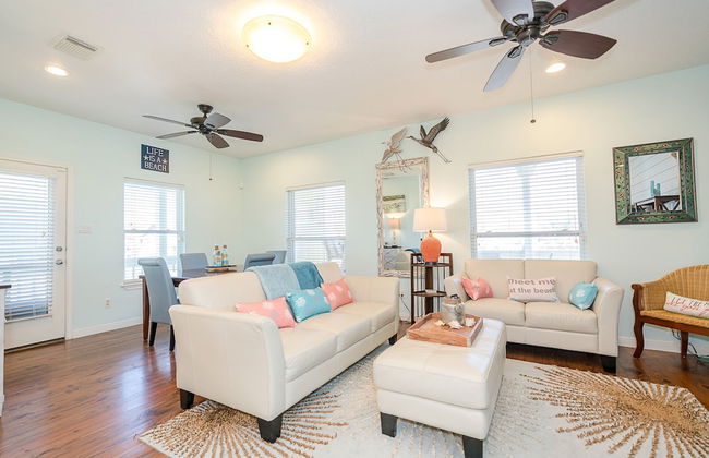 Serenity By the Sea - Great Views in Treasure Island - Foto 27