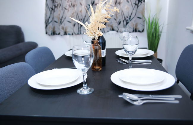 Lovely 2-bed Apartment in Harrow - Foto 10