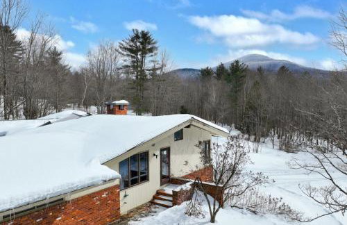 Bear Paw Cabin - 3 Living Areas, Hot Tub & Ping Pong Table - Foto 53