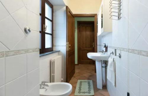 Cozy House in Castelnuovo di Garfagnana + Large Garden - Foto 28