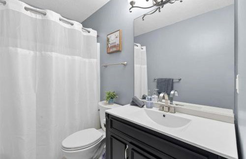 Spacious King Suite, Game Room, Patio, Firepit - Foto 55