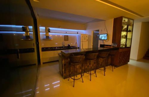 Sobrado piscina bem localizado 5 min do Flamboyant - Foto 13