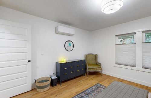 The Magnolia Meadow Retreat - Photo 16