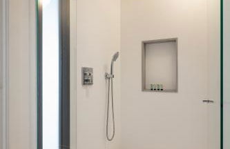 Large Penthouse in unique former Warehouse furnished with premium fittings for a luxurious stay - Foto 8