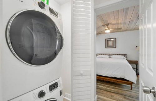 Chic Coastal - Heated Pool per request, Near PGA & Everything! - Foto 30