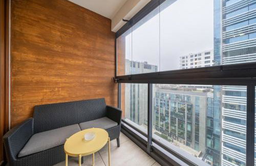 Wola Apartment - 9th Floor, Parking & Balcony - by Rentujemy - Foto 4