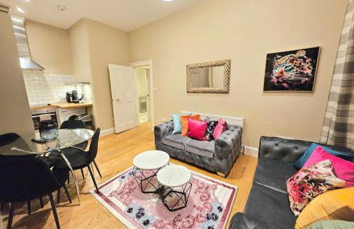 2 Bedroom Apt, 4 Beds, 3 TV near Fountain Park - Foto 16