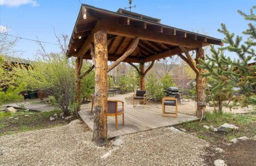 Black Bear Studio in Tranquil Courtyard by Grand Luxe - Foto 17