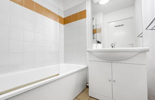 Appart avec terrasse, piscine et parking - Foto 20