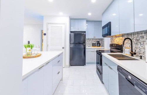 Angies-10 Min Beach-10 People-Terrace-Families - Foto 3