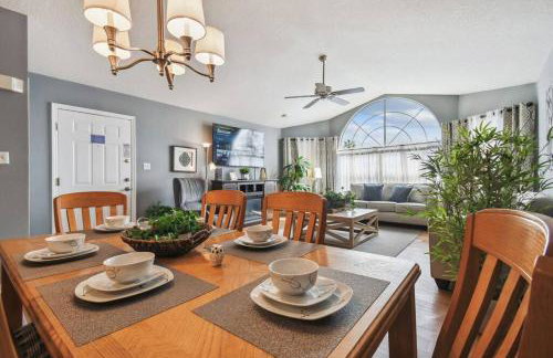 FABULOUS New Decor, Near Dis, Fireplace, Star Wars Children's BR, Next To Pool, LOW rates! - Foto 27