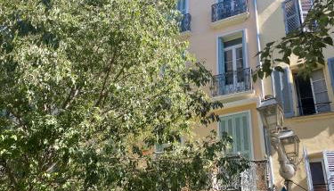 T3 Chaleureux - Vieux Toulon - Proche Port - Foto 5