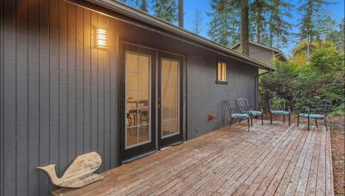 Charming Lakefront Cottage on Quiet Palmer Lake - Foto 4