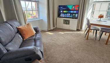 Ocean View 2 - Photo 3